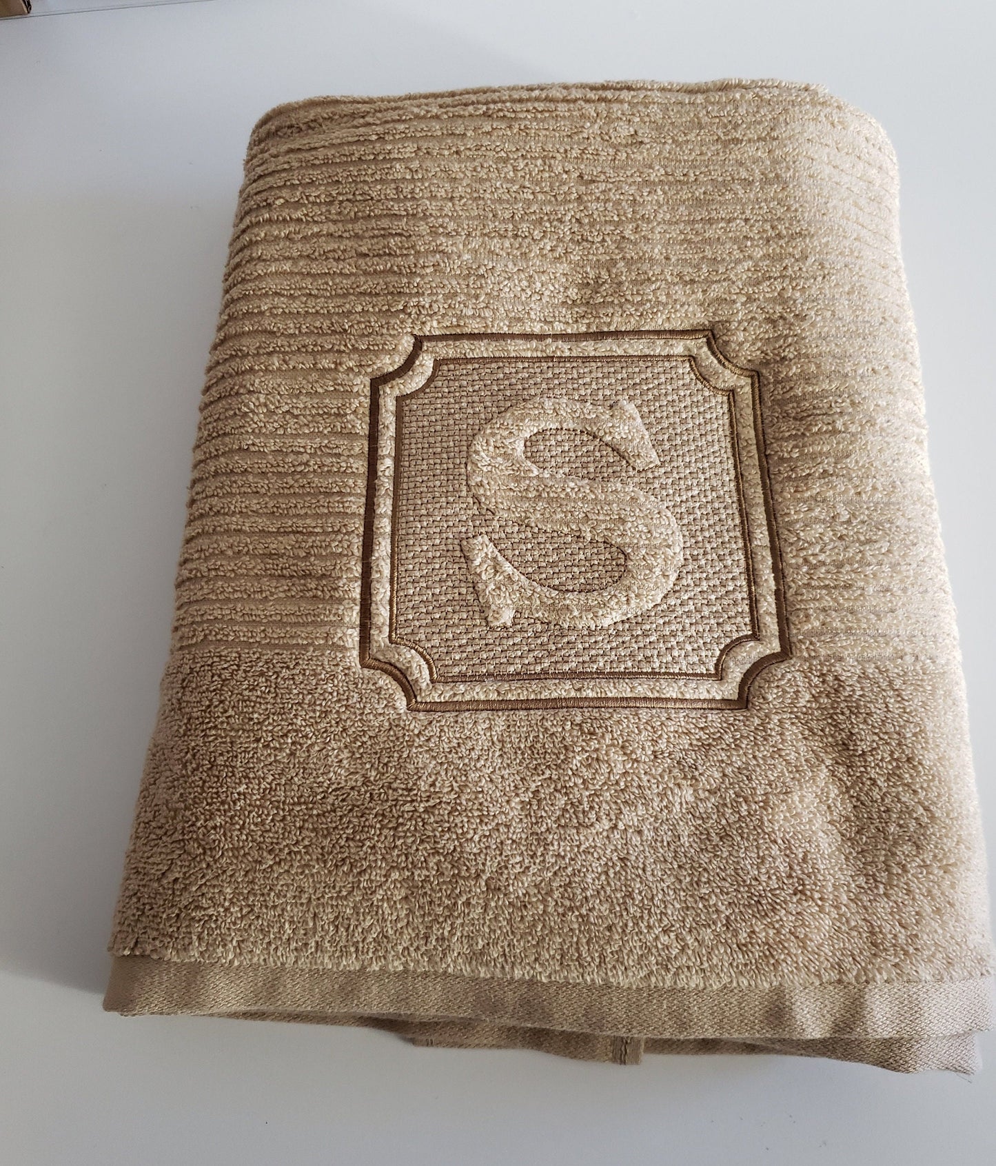 Personalized monogram bath towel