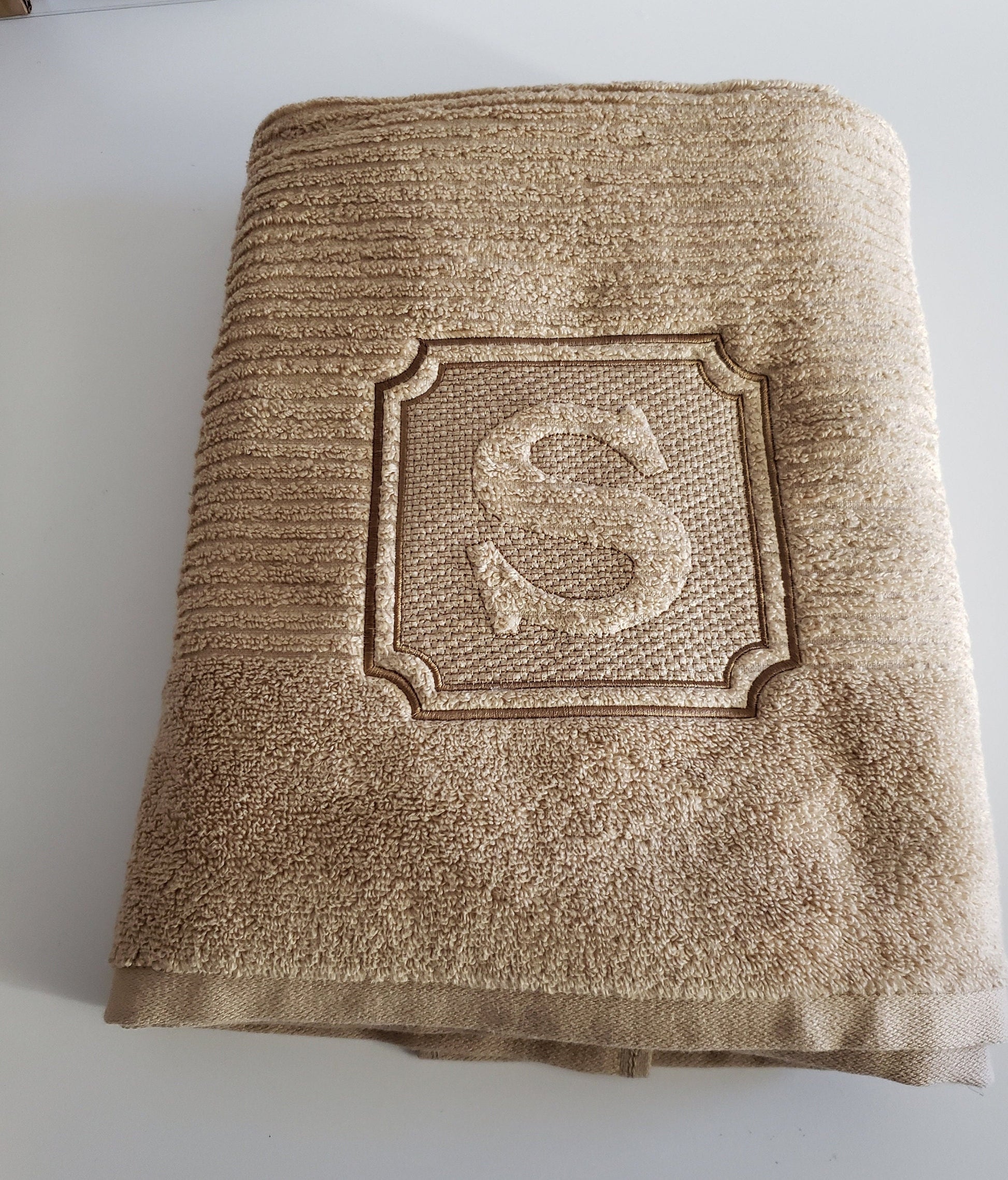 Personalized monogram bath towel