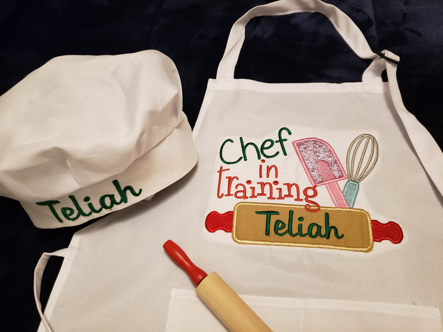 Aprons/Chef hat for kids, Personalized, embroidery