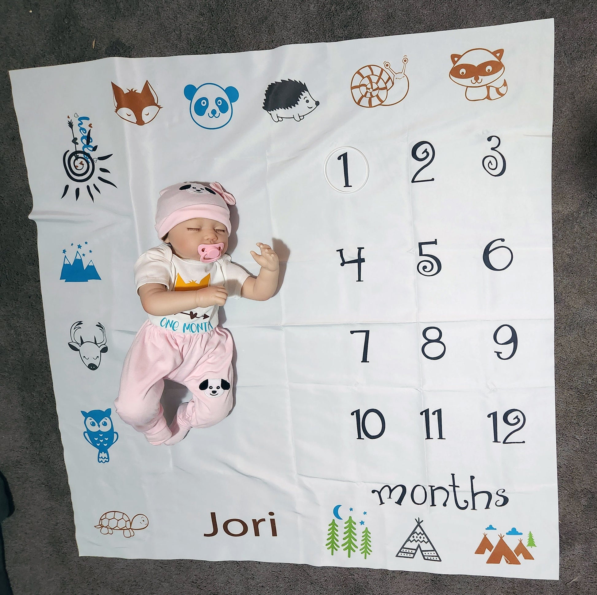 Baby milestone bodysuit and prop blanket giftset, outfit for baby, woodland theme, personalized